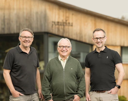 Vom Kuhstall zu über 50 Mitarbeitenden: Die Geschichte von puralpina